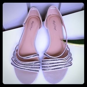 Angel Step Cream flat size 11M